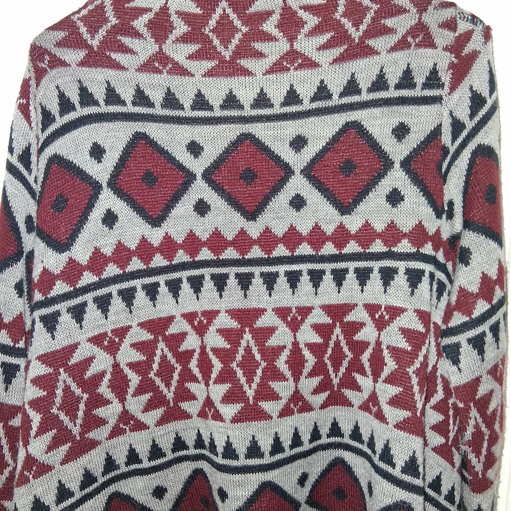 A Knitch Above Geometric Pattern Sweater Cardigan - Red and Black - Picture 8 of 8